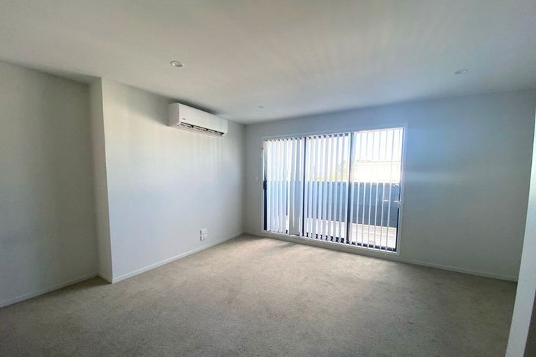 Photo of property in 45 Tima Lane, Mangere Bridge, Auckland, 2022