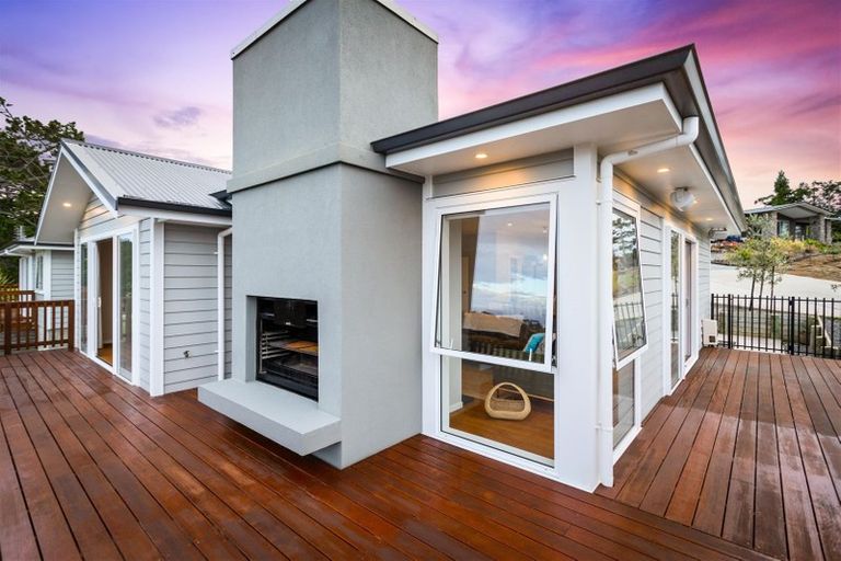 Photo of property in 7 Pheasant Lane, Waimauku, 0812