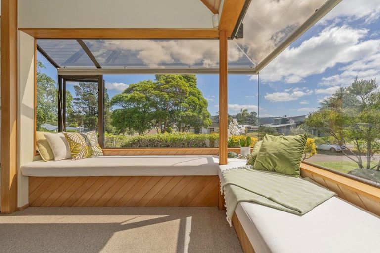 Photo of property in 33 Vista Paku, Pauanui, Hikuai, 3579