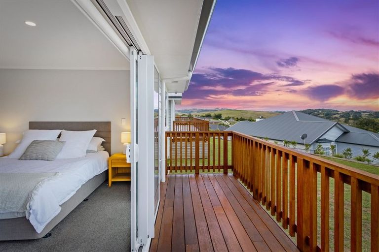 Photo of property in 7 Pheasant Lane, Waimauku, 0812