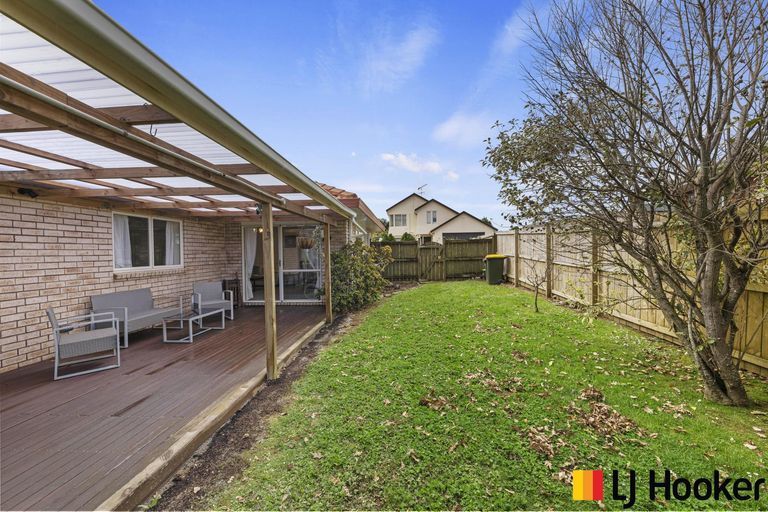 Photo of property in 23 Muirfield Street, Wattle Downs, Auckland, 2103