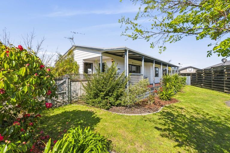 Photo of property in 50 Langdale Avenue, Paraparaumu, 5032