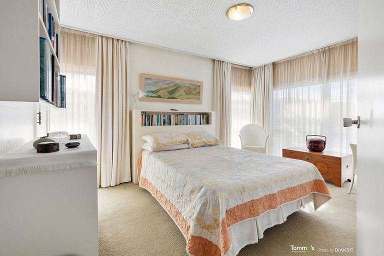 Photo of property in Jellicoe Towers, 191 The Terrace, Wellington Central, Wellington, 6011