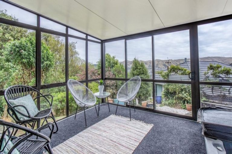 Photo of property in 151 Mark Avenue, Grenada Village, Wellington, 6037