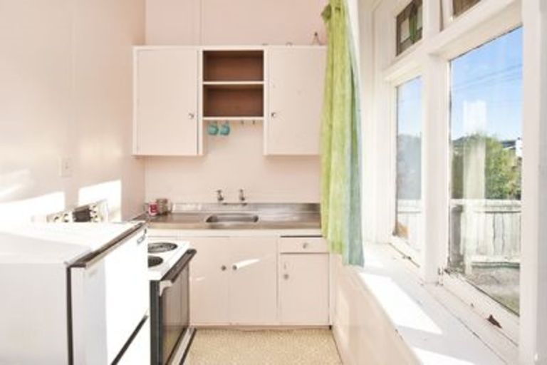 Photo of property in 8 Wellington Street, Te Hapara, Gisborne, 4010