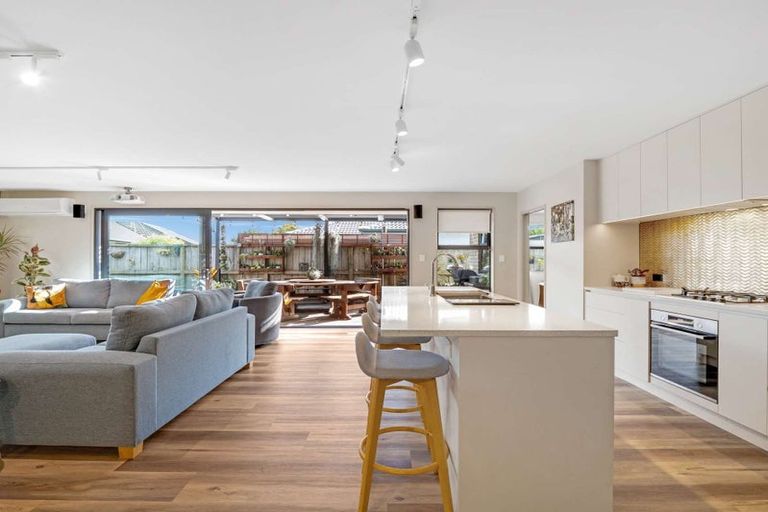 Photo of property in 15 Centaine Way, Papamoa Beach, Papamoa, 3118