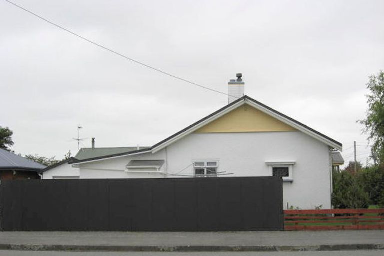 Photo of property in 21 Agnes Street, Tinwald, Ashburton, 7700