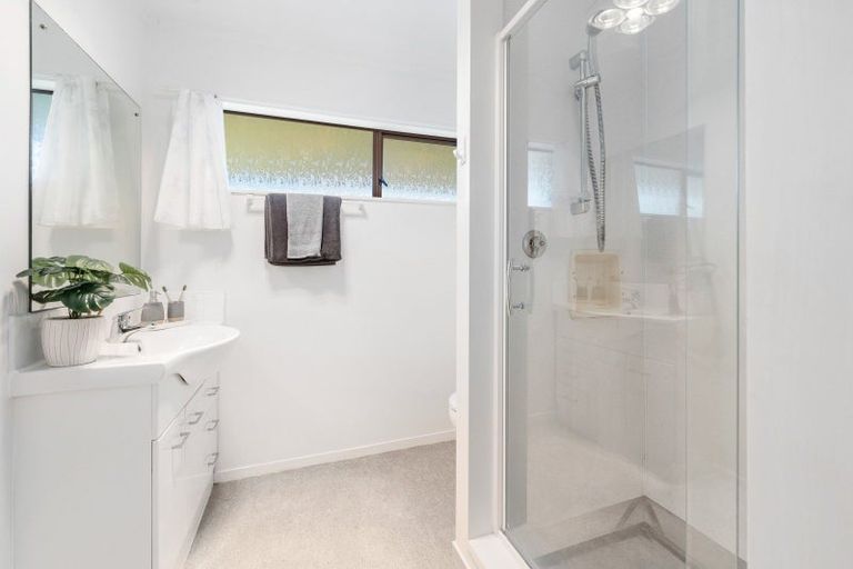 Photo of property in 56 Buick Crescent, Awapuni, Palmerston North, 4412