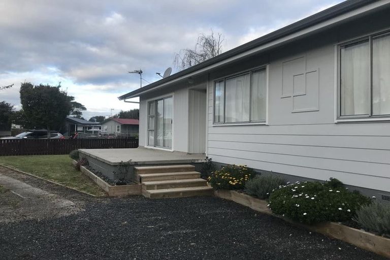 Photo of property in 3 Lilac Street, Melville, Hamilton, 3206