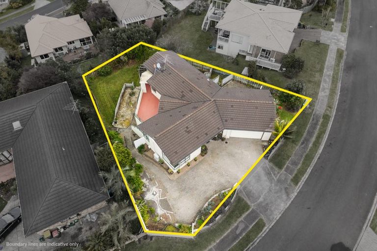 Photo of property in 7 Wentwood Place, Torbay, Auckland, 0630