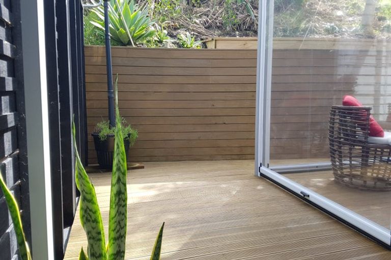 Photo of property in 9 Remuremu Street, Long Bay, Auckland, 0630