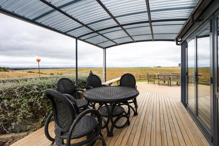 Photo of property in 21 Sutherland Road, Sanson, Palmerston North, 4479