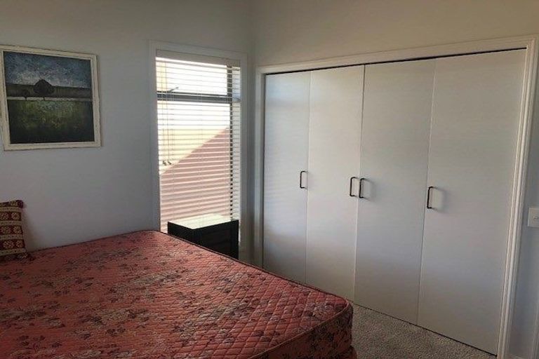 Photo of property in 132 Harbour Village Drive, Gulf Harbour, Whangaparaoa, 0930