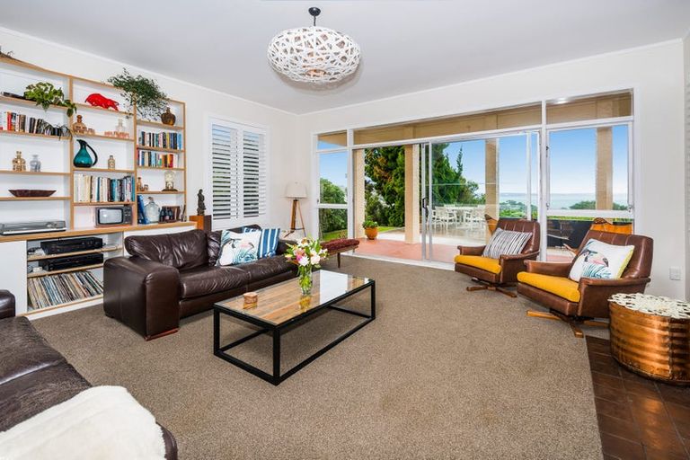 Photo of property in 57 Hadfield Street, Beach Haven, Auckland, 0626