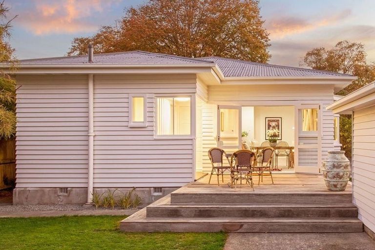 Photo of property in 106 Mersey Street, St Albans, Christchurch, 8014