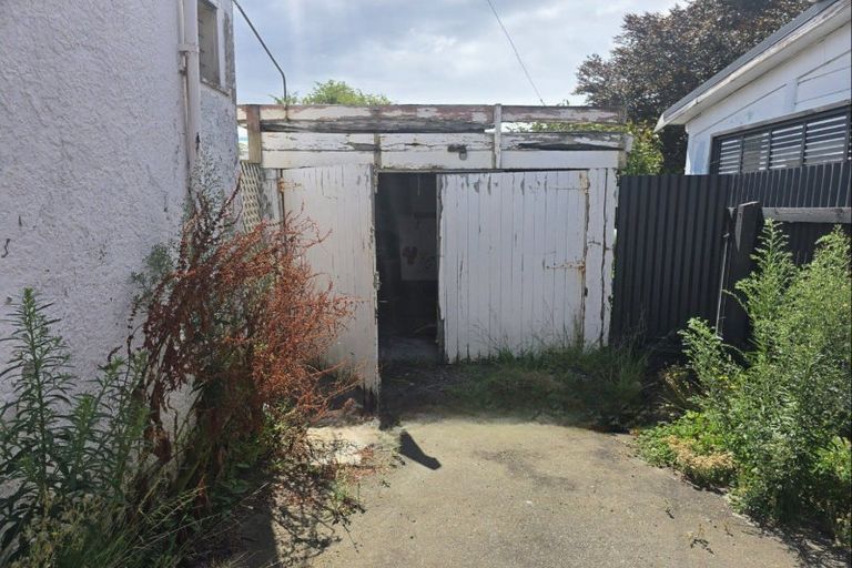 Photo of property in 25 Summerhays Street, Terrace End, Palmerston North, 4410