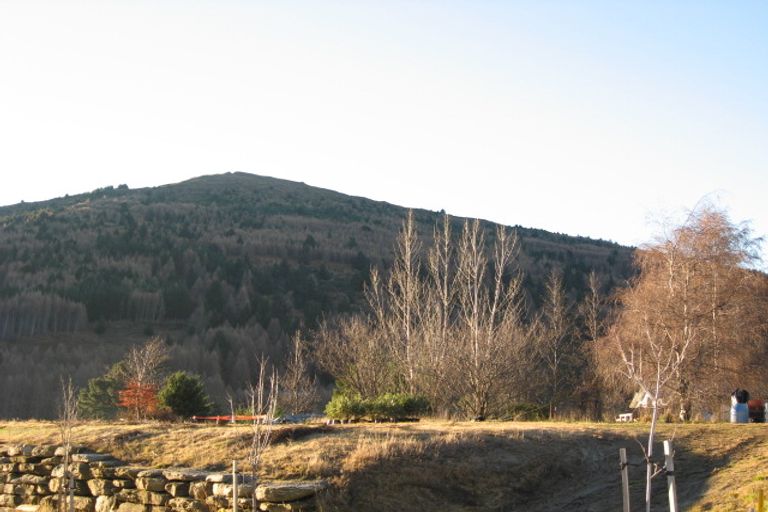 Photo of property in 1 Mathias Terrace, Arthurs Point, Queenstown, 9371