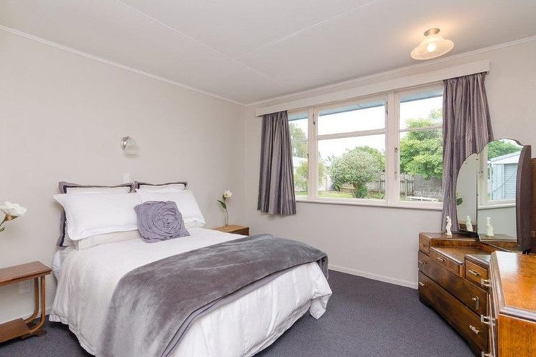 Photo of property in 10 Solway Street, Solway, Masterton, 5810