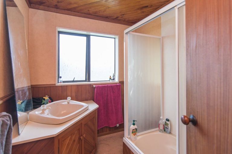 Photo of property in 19 Neal Street, Temuka, 7920