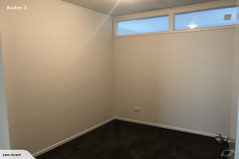 Photo of property in 22 Bass Road, Albany, Auckland, 0632
