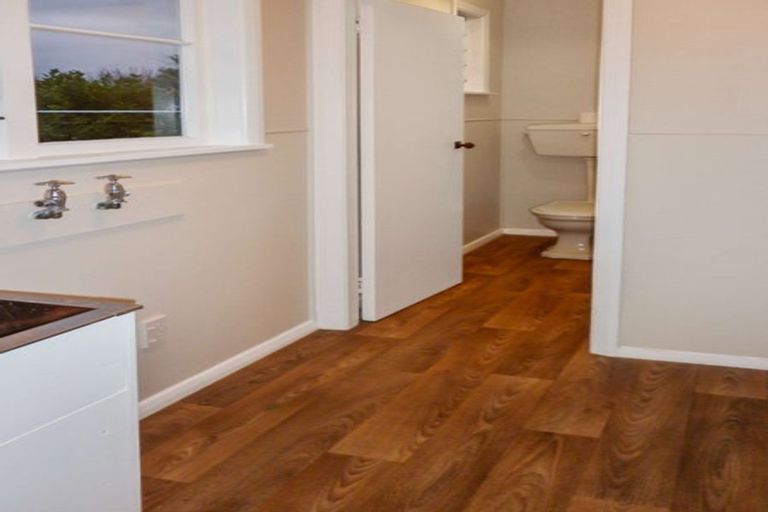 Photo of property in 726 Tremaine Avenue, Palmerston North, 4414