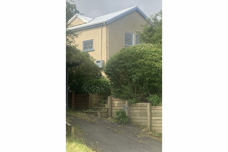 Photo of property in 51 Manapouri Street, Ravensbourne, Dunedin, 9022