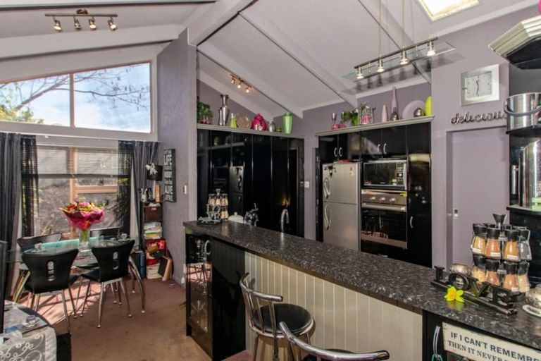 Photo of property in 2 Glasgow Place, Tamatea, Napier, 4112