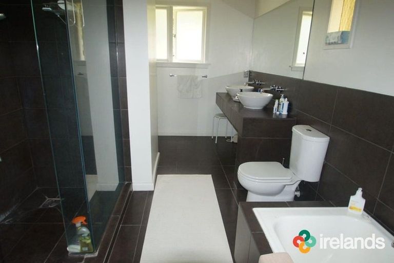 Photo of property in 39 Bowenvale Avenue, Cashmere, Christchurch, 8022