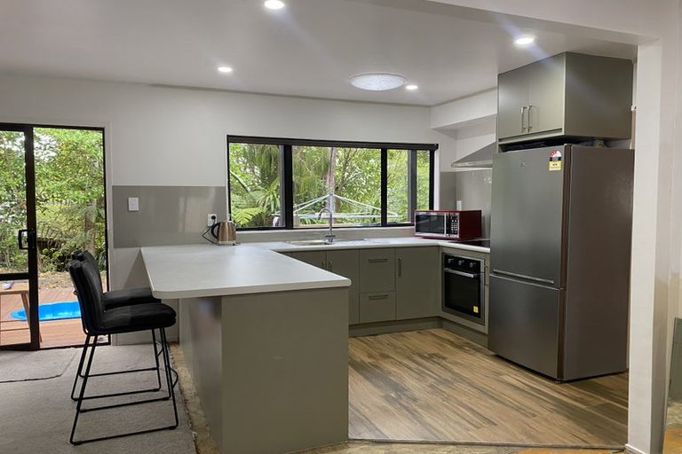 Photo of property in 2/128 Manuka Road, Bayview, Auckland, 0629