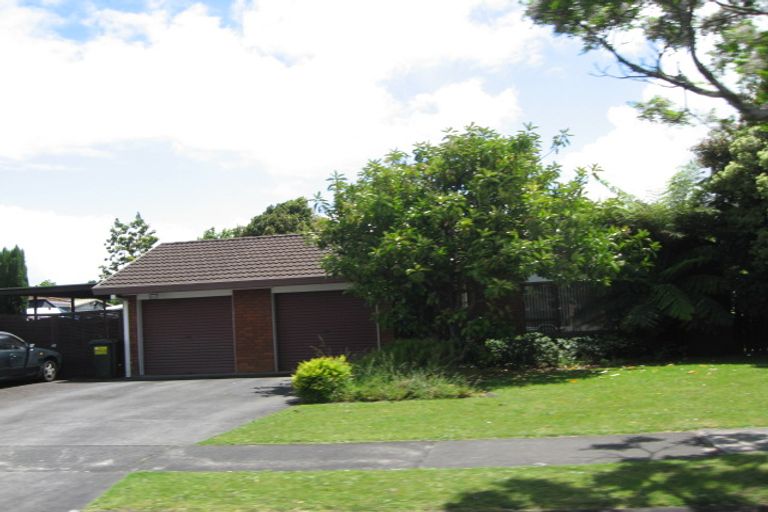 Photo of property in 4 Gardone Terrace, Conifer Grove, Takanini, 2112