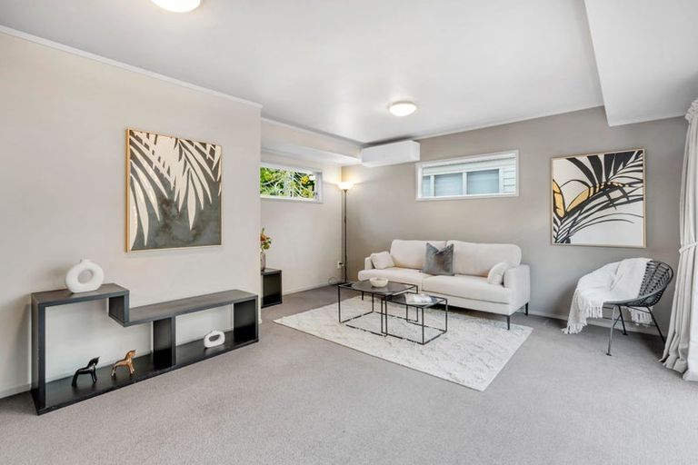 Photo of property in 68 Stanley Road, Glenfield, Auckland, 0629