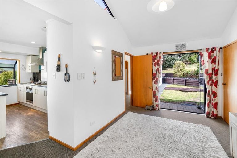 Photo of property in 6 Merehai Place, Snells Beach, 0920