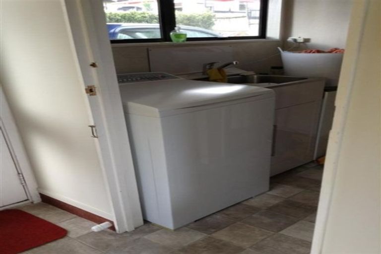 Photo of property in 65 Hilltop Avenue, Morningside, Whangarei, 0110