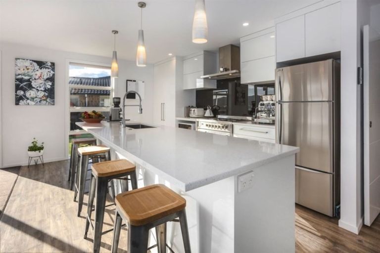 Photo of property in 112 John Burke Drive, Aotea, Porirua, 5024