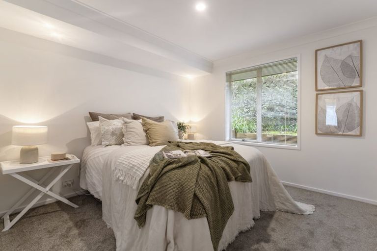 Photo of property in 5 Kasia Close, Massey, Auckland, 0614