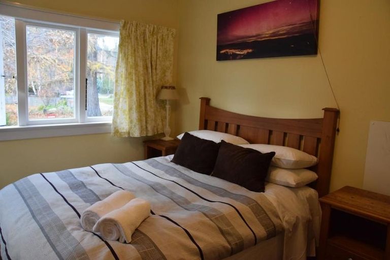 Photo of property in 5 Pioneer Drive, Lake Tekapo, 7999