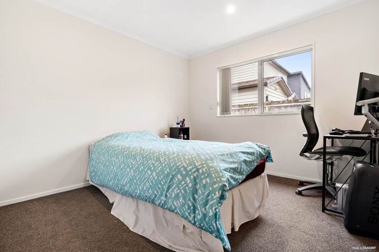Photo of property in 12 Karetai Crescent, Favona, Auckland, 2024