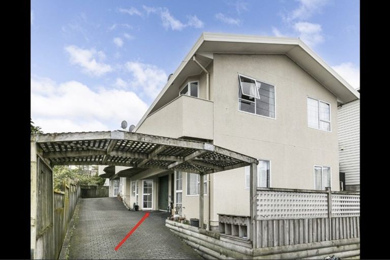 Photo of property in 4b Palm Grove, Berhampore, Wellington, 6023