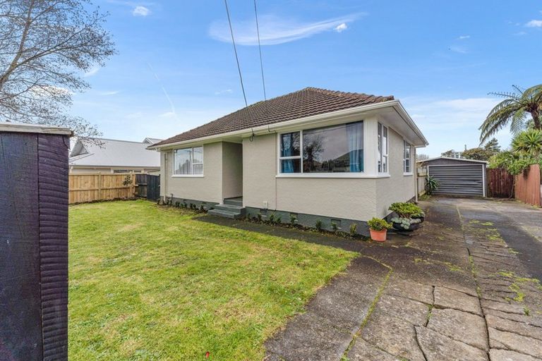 Photo of property in 4 Raleigh Street, Vogeltown, New Plymouth, 4310