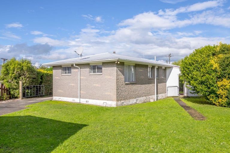 Photo of property in 13 Farrier Grove, Featherston, 5710