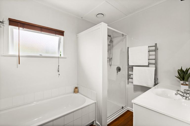Photo of property in 1/68 Guppy Road, Greenmeadows, Napier, 4112