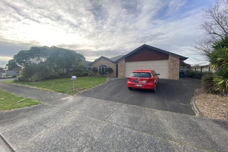 Photo of property in 38 Cranbrook Place, Rototuna North, Hamilton, 3210