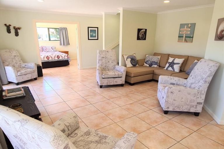 Photo of property in 113 Ake Ake Avenue, Matarangi, Whitianga, 3592