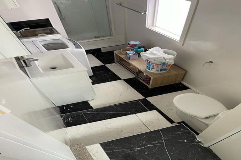 Photo of property in 7 Moir Street, Mount Victoria, Wellington, 6011