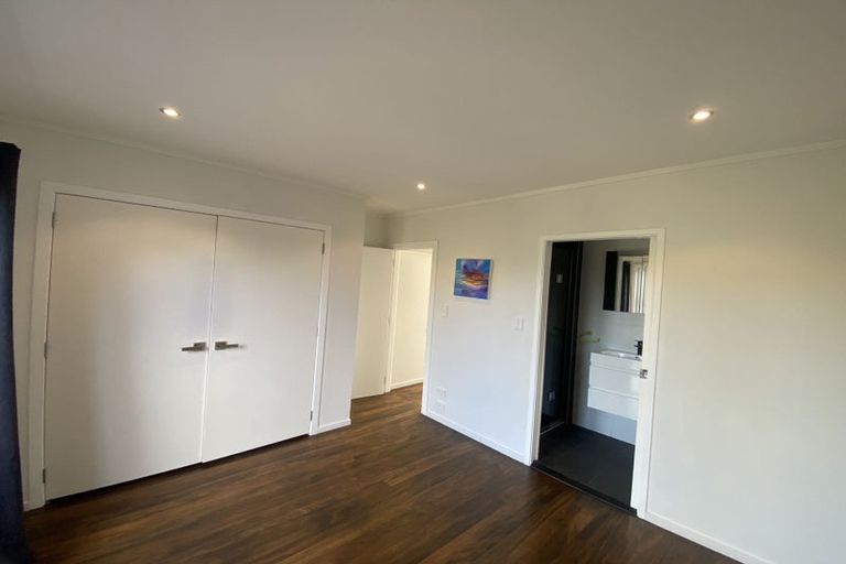 Photo of property in 121 Fairview Avenue, Fairview Heights, Auckland, 0632