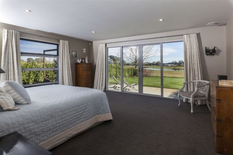 Photo of property in 14 Atkinsons Lane, Pegasus, 7612