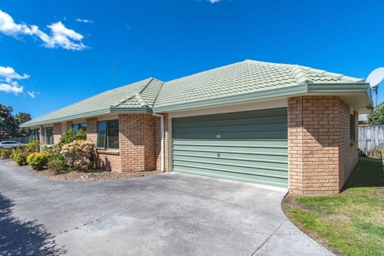 Photo of property in 111 Blake Boulevard, Papamoa Beach, Papamoa, 3118