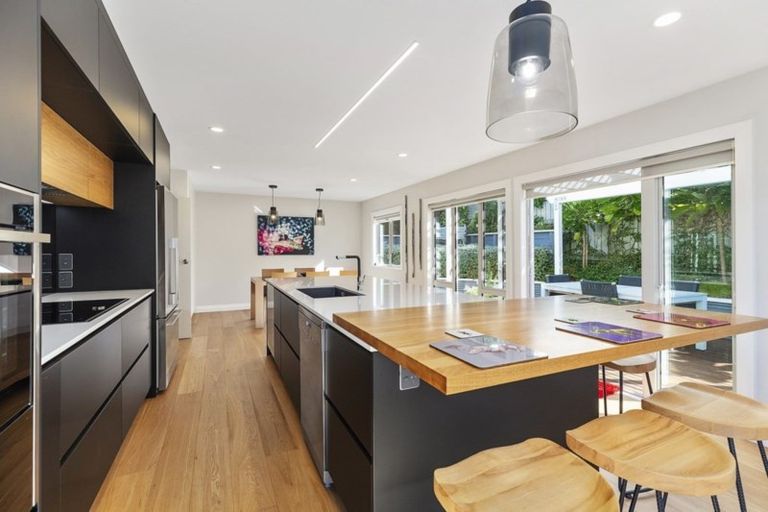 Photo of property in 30a Mandalay Terrace, Khandallah, Wellington, 6035