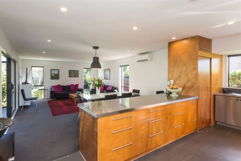 Photo of property in 9 Tomes Road, St Albans, Christchurch, 8052