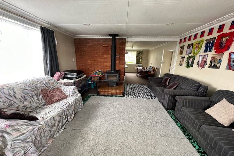 Photo of property in 44 Lowestoft Street, Balclutha, 9230